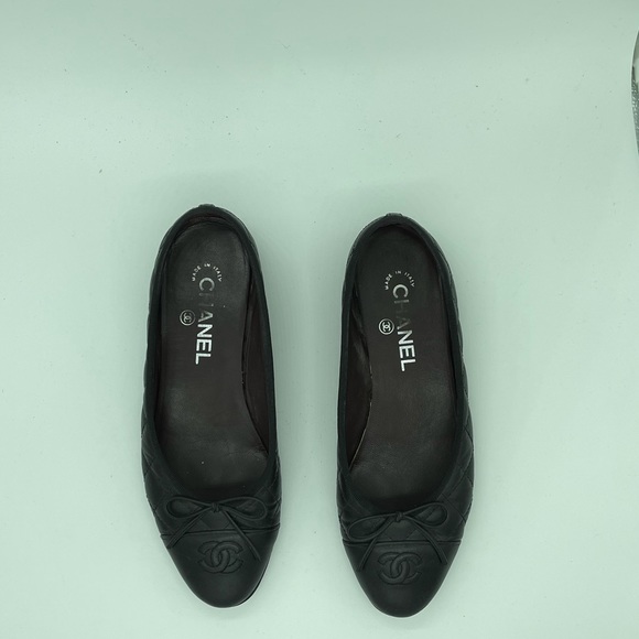 CHANEL Ballet Flats. - Picture 2 of 7